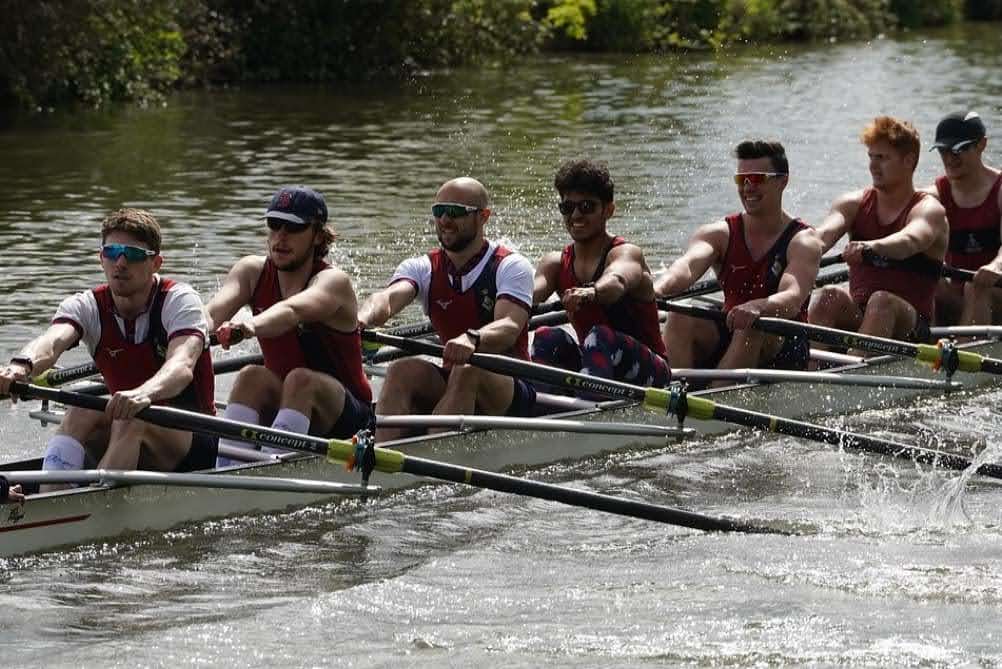 Sidney's first men's crew mid-race Champs Head